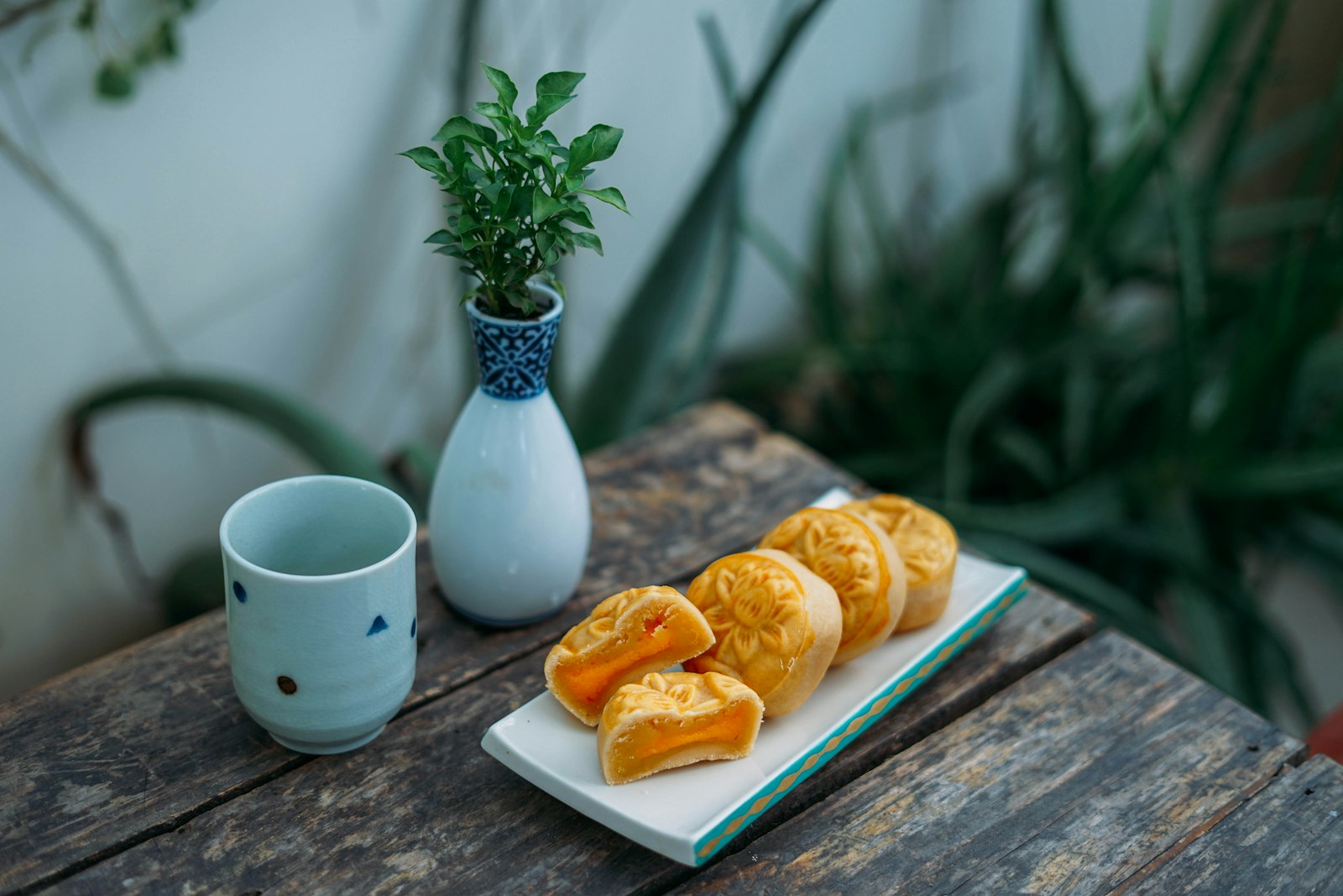 Đặt hộp quà bánh cho công ty: chọn món, in thiệp và lên lịch giao